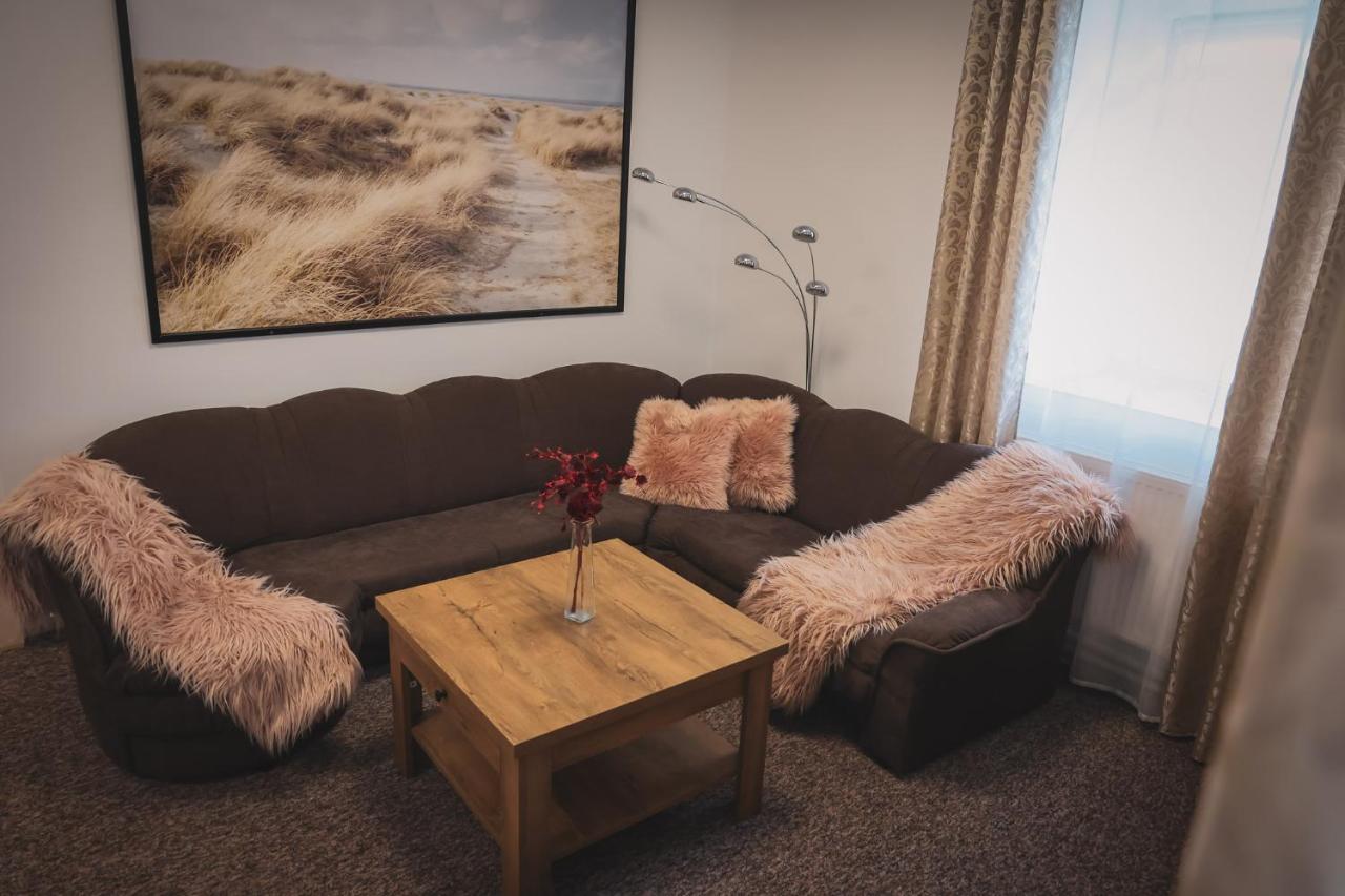 Hotel Apartment Faraon Rumburk Extérieur photo